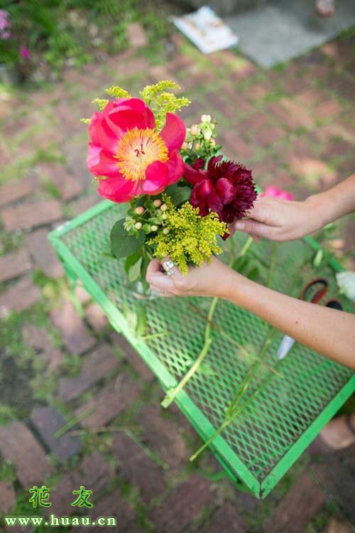 鲜花养护_鲜花养护保鲜法_鲜花养护小知识